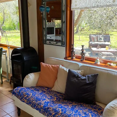 Mimosa Dağ evi Itri